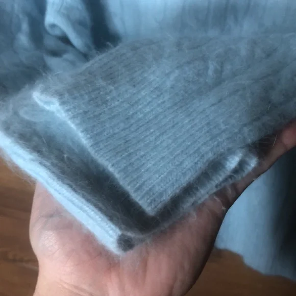 Pierre Cardin Angora rabbit hair and lambs wool blended womens sweater size M - Picture 6 of 10